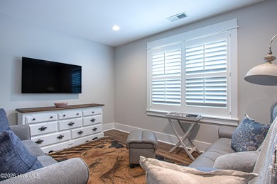 ''LOCK-IT AND LEAVE-IT! Stunning and move-in ready! With calming - photo 30