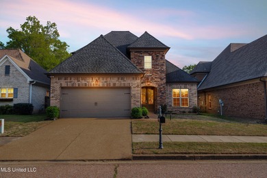 (private lake, pond, creek) Home For Sale in Olive Branch Mississippi