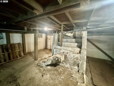 Welcome home to this 3 bedroom, 2 bathroom double-wide - photo 35