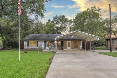 Lake Home For Sale in Broaddus, Texas