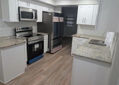 MOTIVATED SELLER with a Beautifully updated Spring Hill Home, No - photo 6