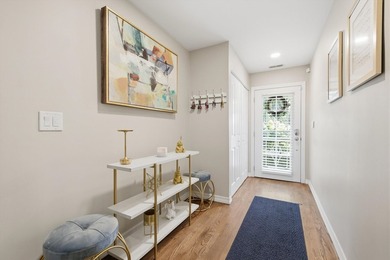 Welcome to this beautifully updated 3-bedroom, 2.5-bath - photo 3