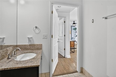 Luxury living in the heart of Buckhead!Highly sought-after 1