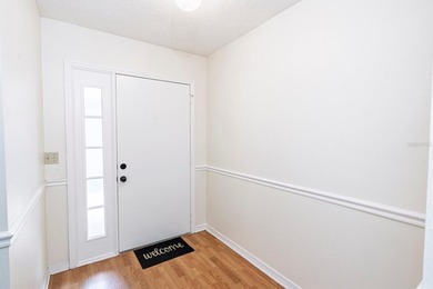 ATTENTION BUYERS! Welcome to this spacious 2-bedroom, 2-bathroom - photo 6