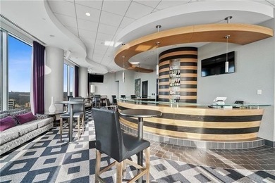 Luxury living in the heart of Buckhead!Highly sought-after 1