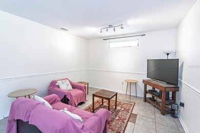 ATTENTION BUYERS! Welcome to this spacious 2-bedroom, 2-bathroom - photo 9
