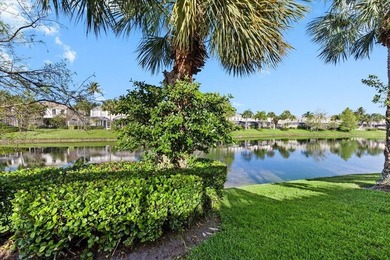 Beautiful Townhome in the center of Palm Beach Gardens with easy - photo 31