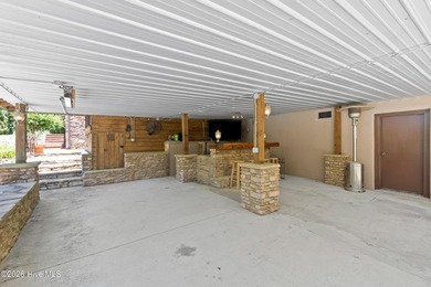 Welcome to 3287 Surrey Road, a one of a kind Southern estate - photo 44