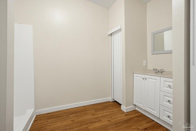 Price Improvement ** Discover the perfect blend of classic - photo 48