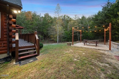 STR Cabin on the Lake! $52,394 already booked for 2026 as of - photo 3