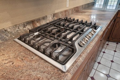 This charming 4-bedroom, 3-bathroom, 3,414 sq ft home with 40x70 - photo 11