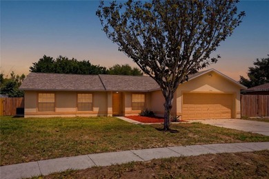 PRICE IMPROVEMENT !! Welcome to this beautifully maintained - photo 2