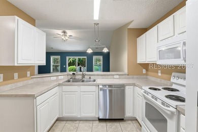 Here is your opportunity to own a 4-bedroom home with a fenced - photo 7