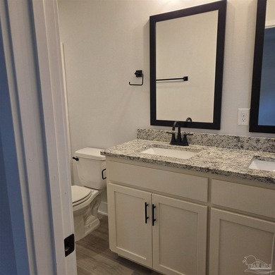 NEW CONSTRUCTION---- MOVE IN READY! Location is perfect for this - photo 18