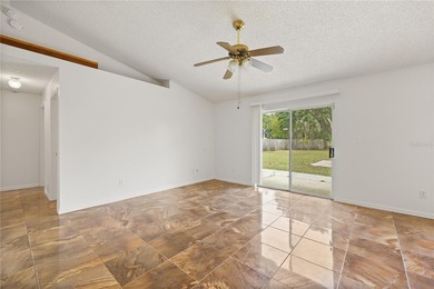 PRICE IMPROVEMENT !! Welcome to this beautifully maintained - photo 9