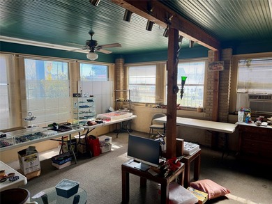 LOCATION, LOCATION, LOCATION! DON'T MISS THIS RARE OPPORTUNITY - photo 20