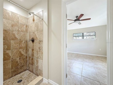 Virtually Staged. Looking for a home that blends comfort - photo 21
