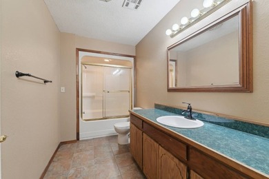 This charming 4-bedroom, 3-bathroom, 3,414 sq ft home with 40x70 - photo 21
