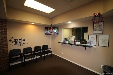 Great location in the Heart of the Village of Monticello - photo 23