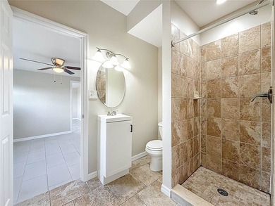 Virtually Staged. Looking for a home that blends comfort - photo 23