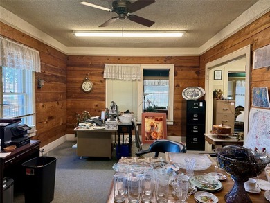 LOCATION, LOCATION, LOCATION! DON'T MISS THIS RARE OPPORTUNITY - photo 24
