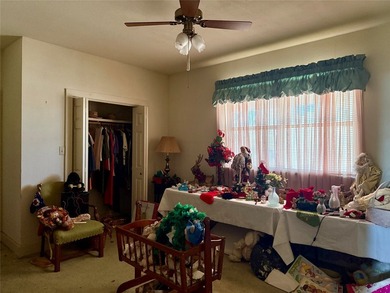 LOCATION, LOCATION, LOCATION! DON'T MISS THIS RARE OPPORTUNITY - photo 37
