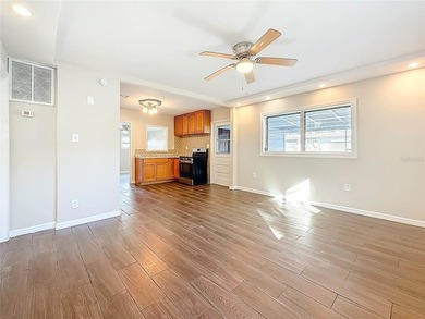 Virtually Staged. Looking for a home that blends comfort - photo 44