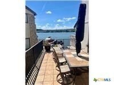 Wonderful waterfront condo at Portofino within Horseshoe Bay - photo 2