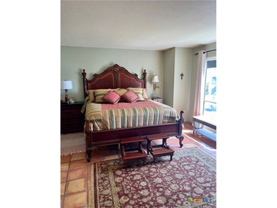 Wonderful waterfront condo at Portofino within Horseshoe Bay - photo 10