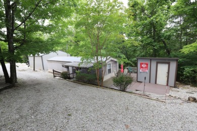 Lake Home For Sale in Burnside, Kentucky