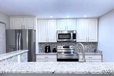 Rare opportunity to own a turn-key renovated home in West Palm - photo 12
