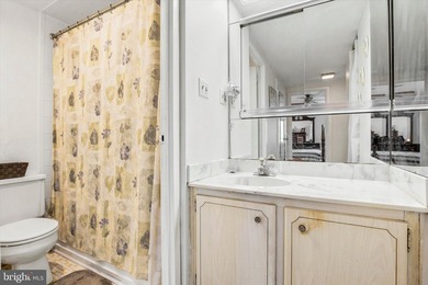 One-level living with all utilities included and steps to - photo 12