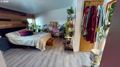 Versatile, well-designed property offering exceptional - photo 14