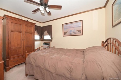 Welcome to 2 Oak Place, Massapequa - A Beautifully Expanded Cape - photo 15