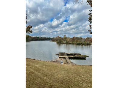 The Homestead Lodge is located in the Pumpkin Creek gated - photo 15