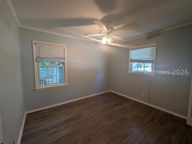 Single-level, elevated 3-bedroom, 2-bath home in the Baywood - photo 16