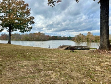 The Homestead Lodge is located in the Pumpkin Creek gated - photo 17