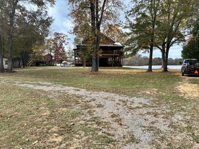 The Homestead Lodge is located in the Pumpkin Creek gated - photo 18