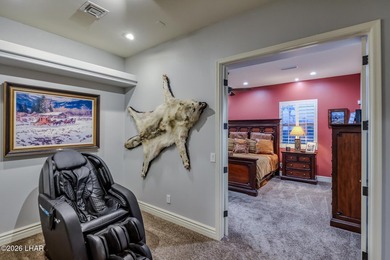 STUNNING custom home in Residential Estates with spectacular - photo 20