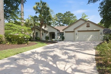 In glorious Riverbend with very low HOA/POA and a FULL MARSH - photo 1