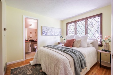 Opportunity awaits! Welcome to 32 Flamingo Dr, a spacious Split - photo 22