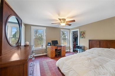 Discover an incredible opportunity in the heart of Wakefield! - photo 23