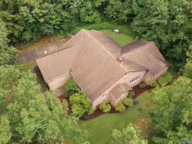 Beautiful Brick Home Near Cherokee Pines Golf Course! ? Enjoy - photo 6