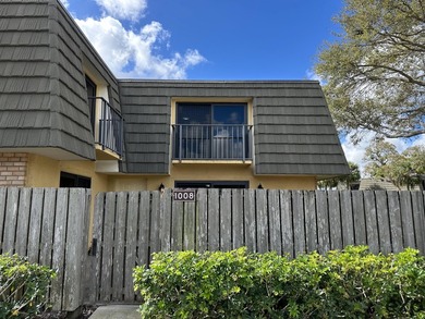 Rare opportunity to own a turn-key renovated home in West Palm - photo 26