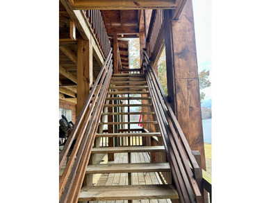 The Homestead Lodge is located in the Pumpkin Creek gated - photo 27