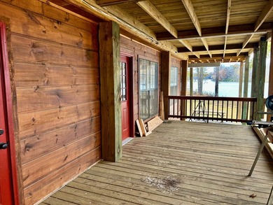 The Homestead Lodge is located in the Pumpkin Creek gated - photo 28