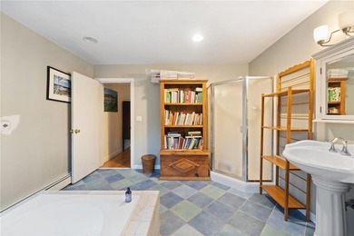 Discover an incredible opportunity in the heart of Wakefield! - photo 29