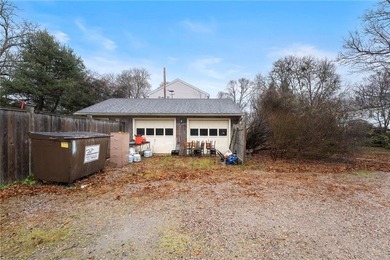 Discover an incredible opportunity in the heart of Wakefield! - photo 34