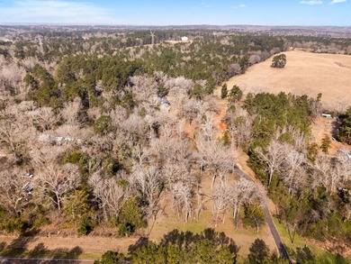 Nestled on 7 serene acres, this stunning 5-bedroom - photo 45