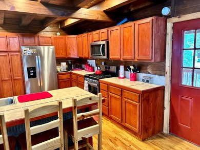 The Homestead Lodge is located in the Pumpkin Creek gated - photo 45
